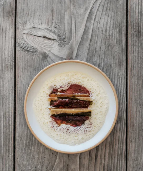 Kadeau餐厅：品味博恩霍尔姆岛的自然风光与美食之旅